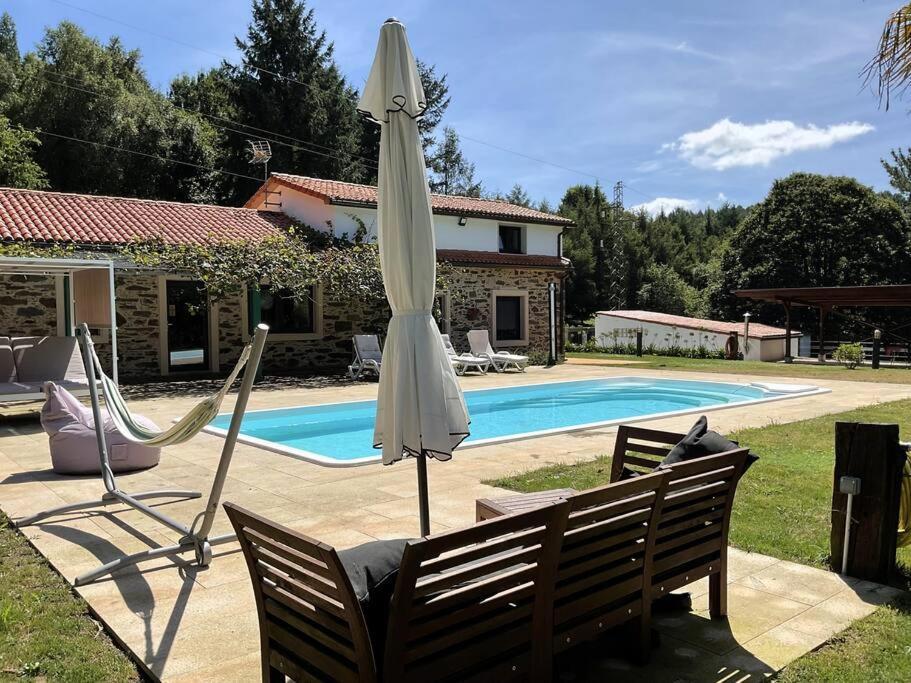A Chousa Da Folgueira Ferienhaus *